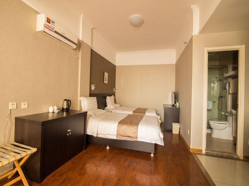 Qingdao Fu Yong Hotel מראה חיצוני תמונה
